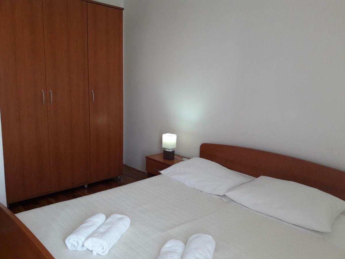 Apartments Merica Новаля Екстериор снимка