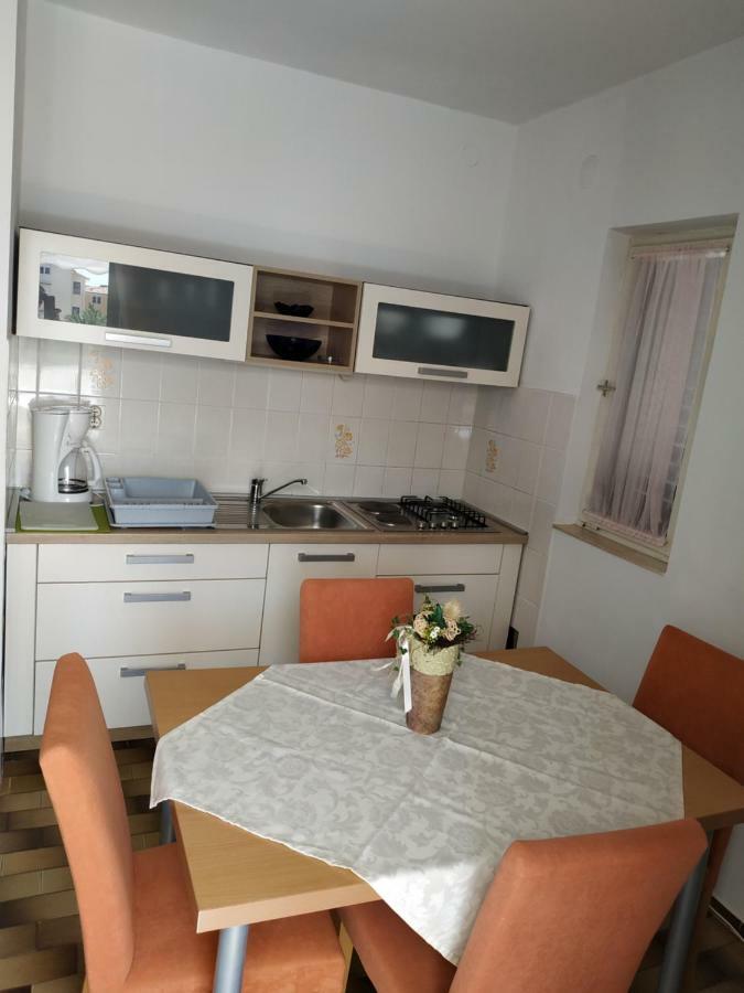 Apartments Merica Новаля Екстериор снимка